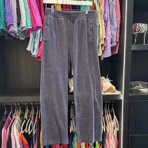 THE GREAT. Terry Joggers in navy.  Size small